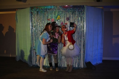 Kratzbaerschtn Sitzung Disneyland 08022024 056.jpg